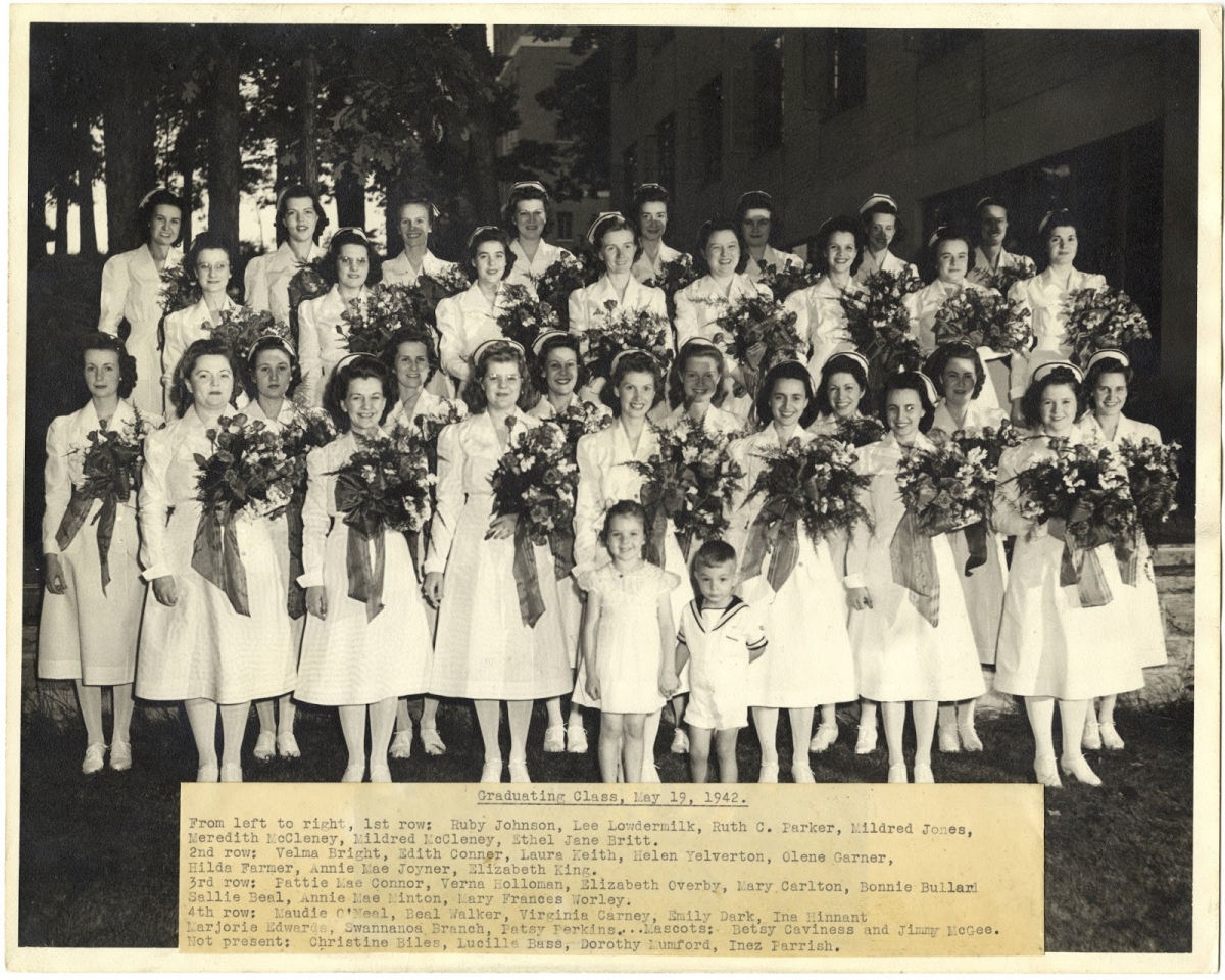 Rex Hospital graduates 1942